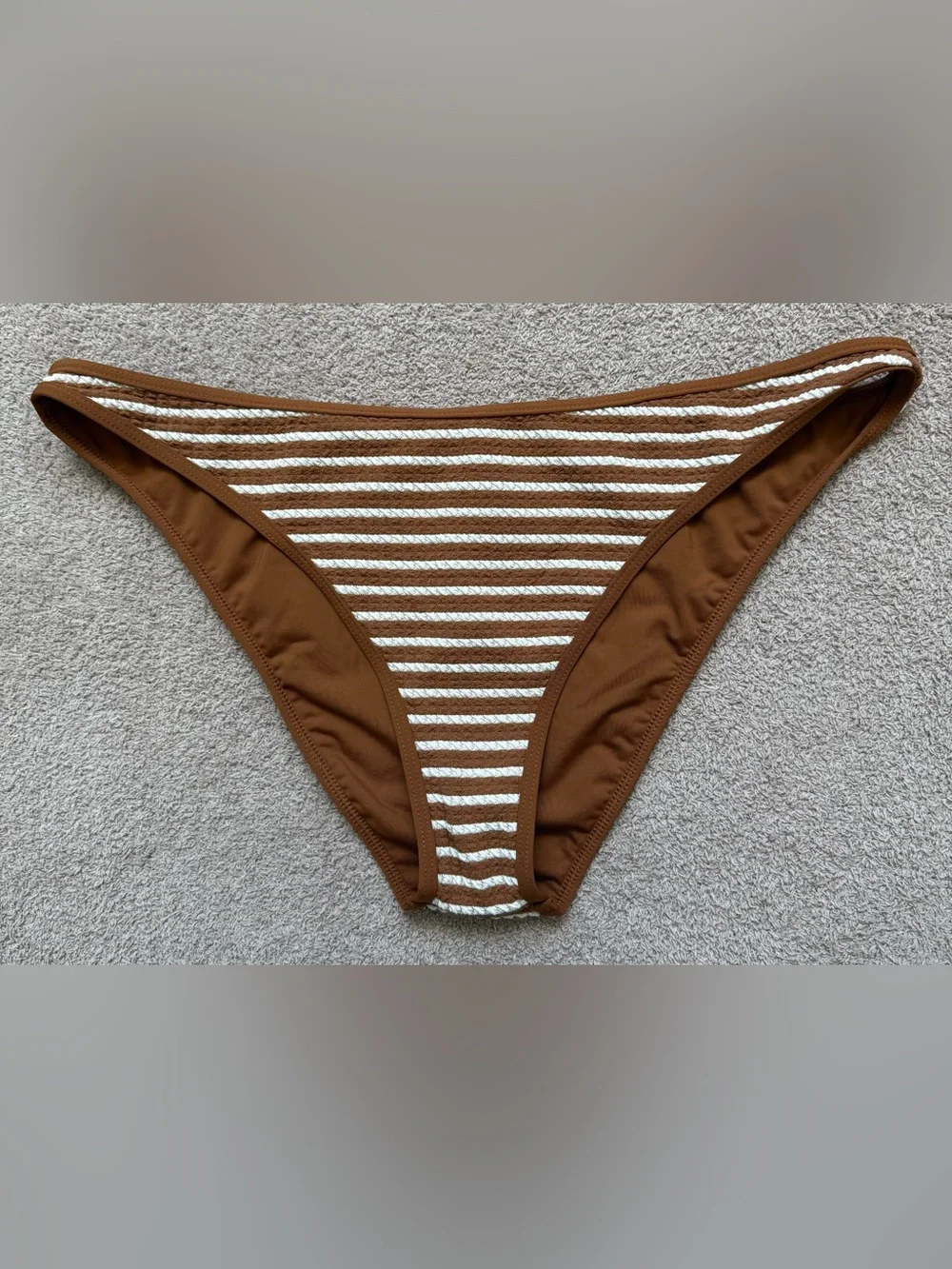 l*space x REVOLVE - SET - Tulip Top /Suzi Bottom Classic - BROWN SUGAR